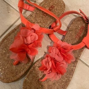 Flower sandals